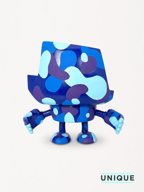 Art toy - No name "Blue camo" - Peint à la main - 1 exemplaire.